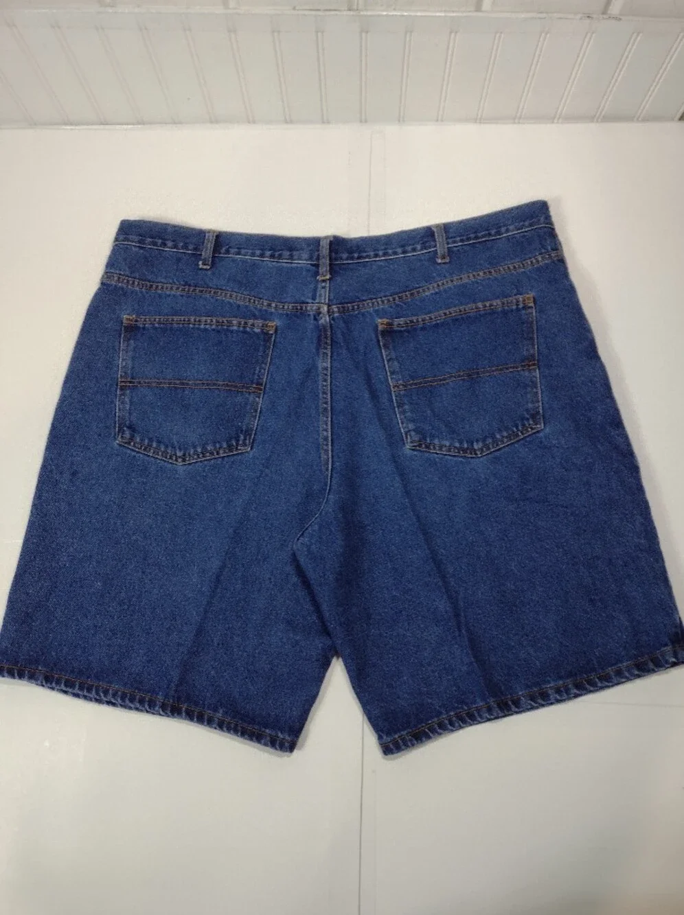 Faded Glory Men's jeans Dark Blue Denim Shorts. (46)